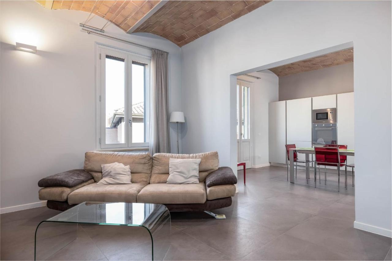 Апартаменты Siena Historic Center Stylish Flat With Balcony! Экстерьер фото